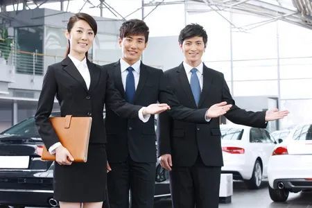 音頻丨為什么去4S店買車,銷售會愛答不理?